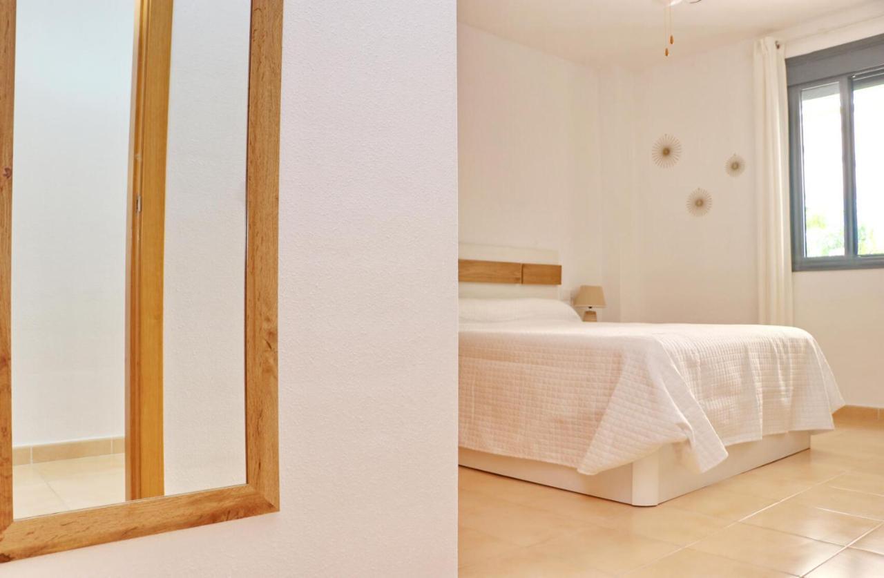 Apartamento Rio Salado โกนิล เด ลาฟรอนเตรา ภายนอก รูปภาพ